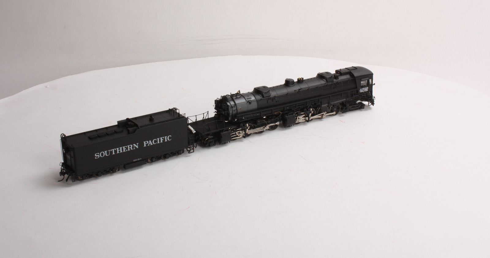InterMountain 59005 HO SP AC-12 4-8-8-2 Steam Locomotive #4292 w/Tsunami Sound