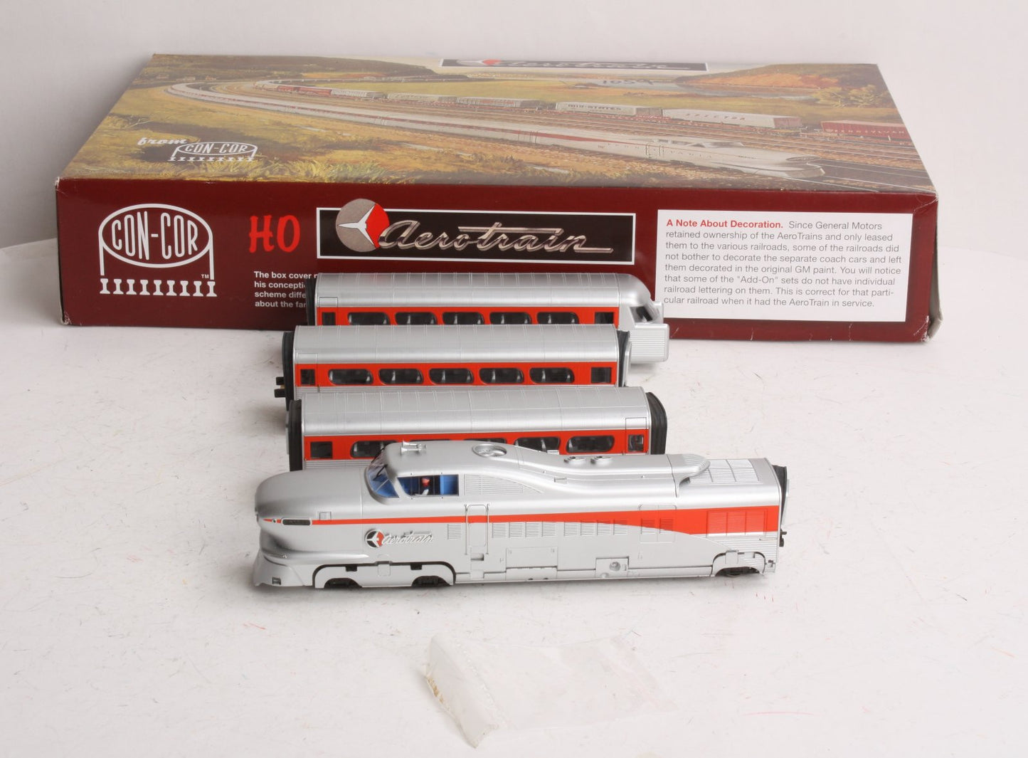 Con-Cor 8741 HO GM Demonstrator AeroTrain (Set of 3)