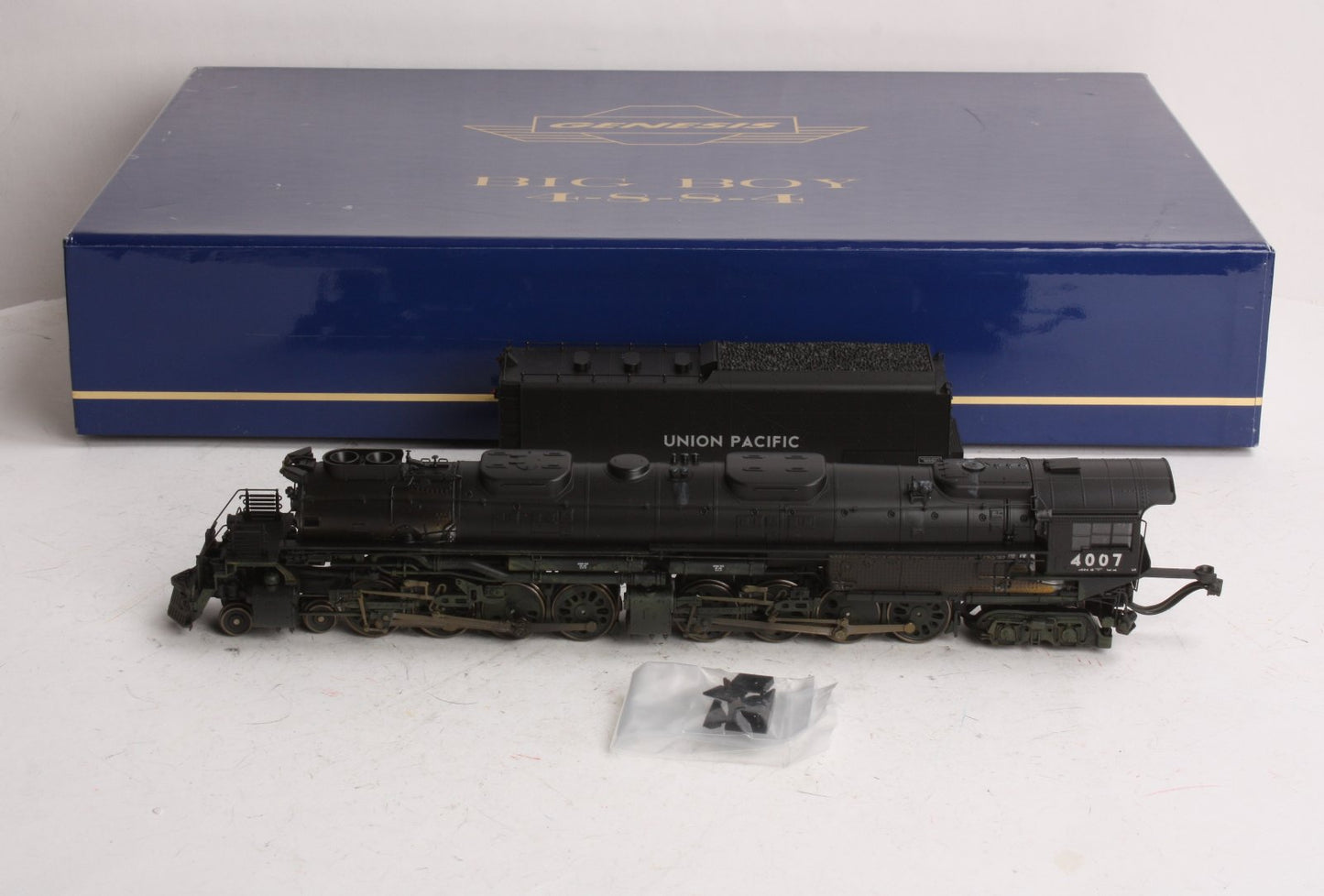 Athearn G97201 HO Union Pacific 4-8-8-4 Big Boy Steam Locomotive #4007