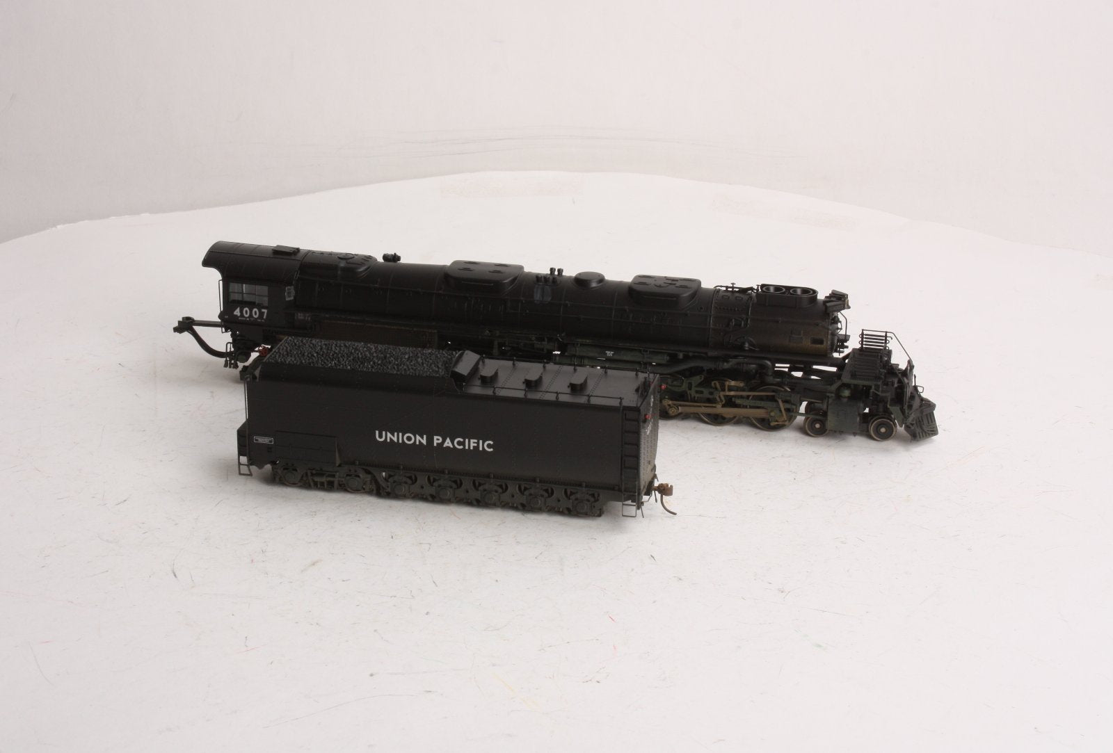 Athearn G97201 HO Union Pacific 4-8-8-4 Big Boy Steam Locomotive #4007