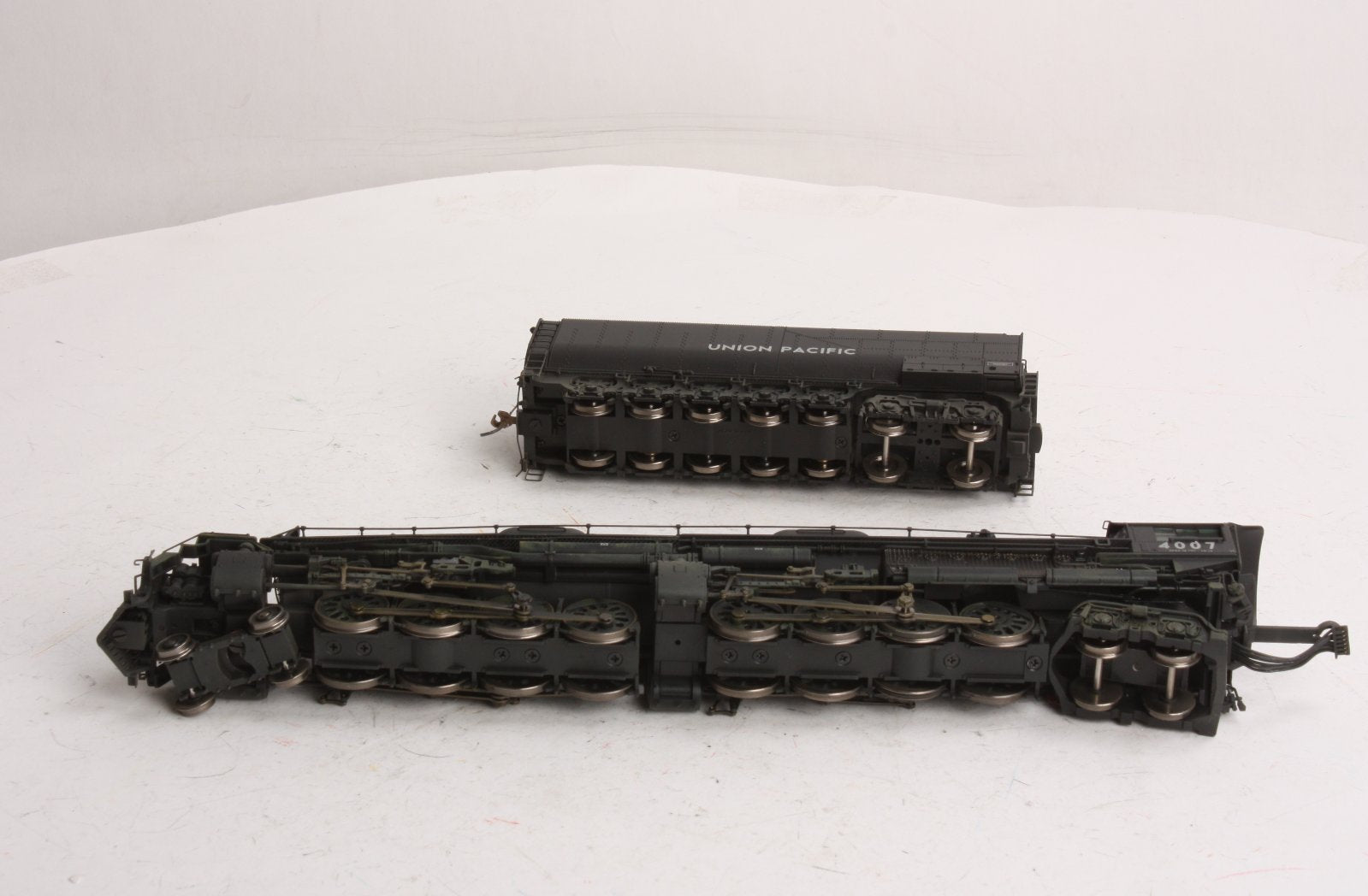 Athearn G97201 HO Union Pacific 4-8-8-4 Big Boy Steam Locomotive #4007