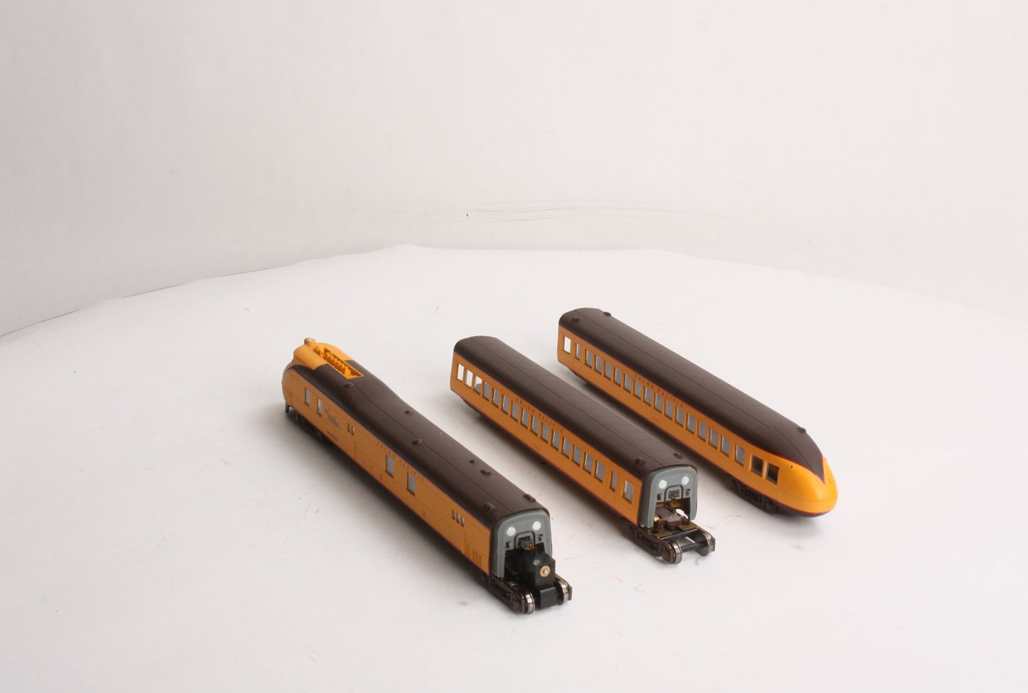 Con-Cor 8784 HO City Of Salina M10000 Original Passenger Set
