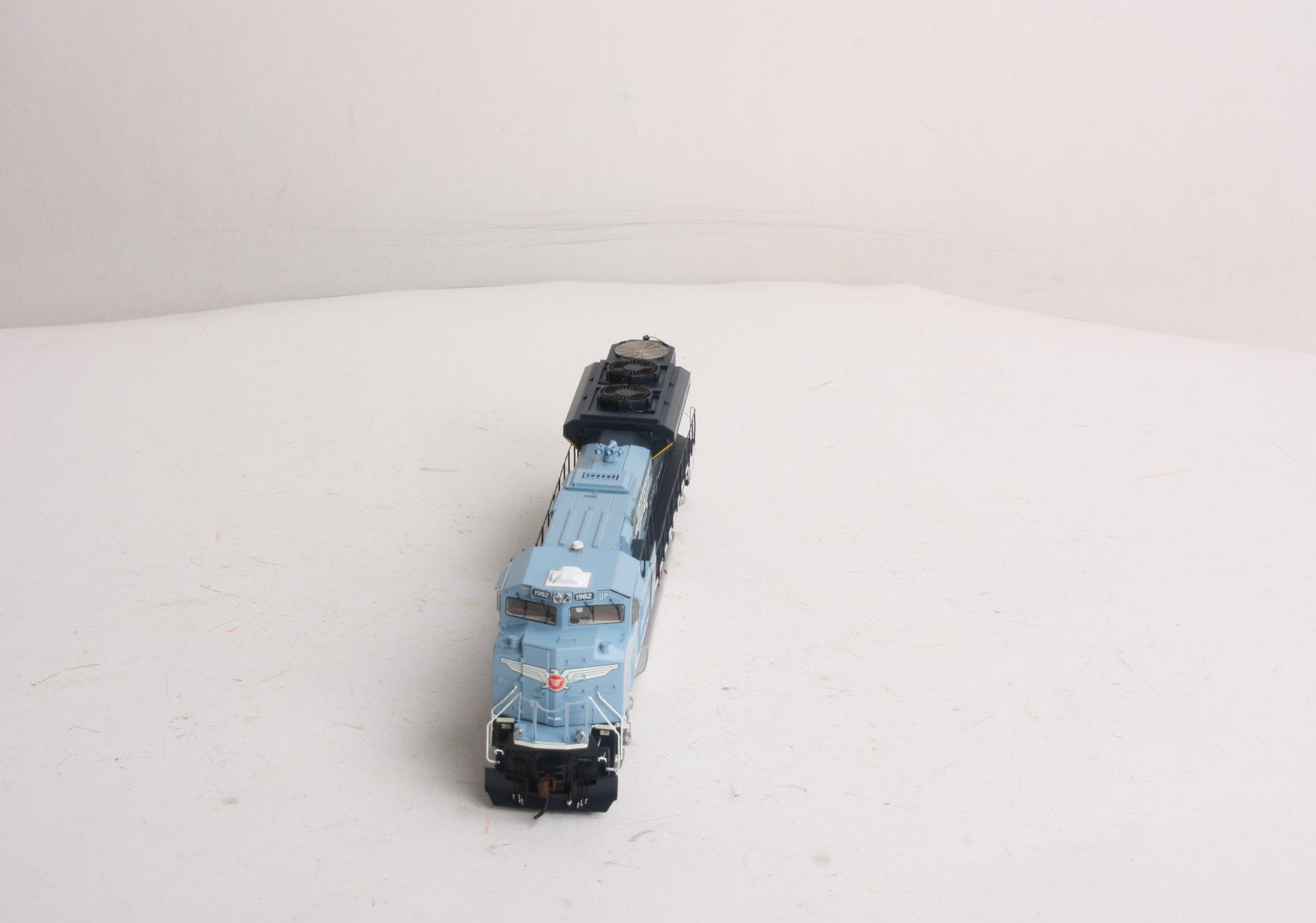 Athearn G68611 HO Union Pacific SD70ACe Diesel Locomotive w/DCC & Sound #1982