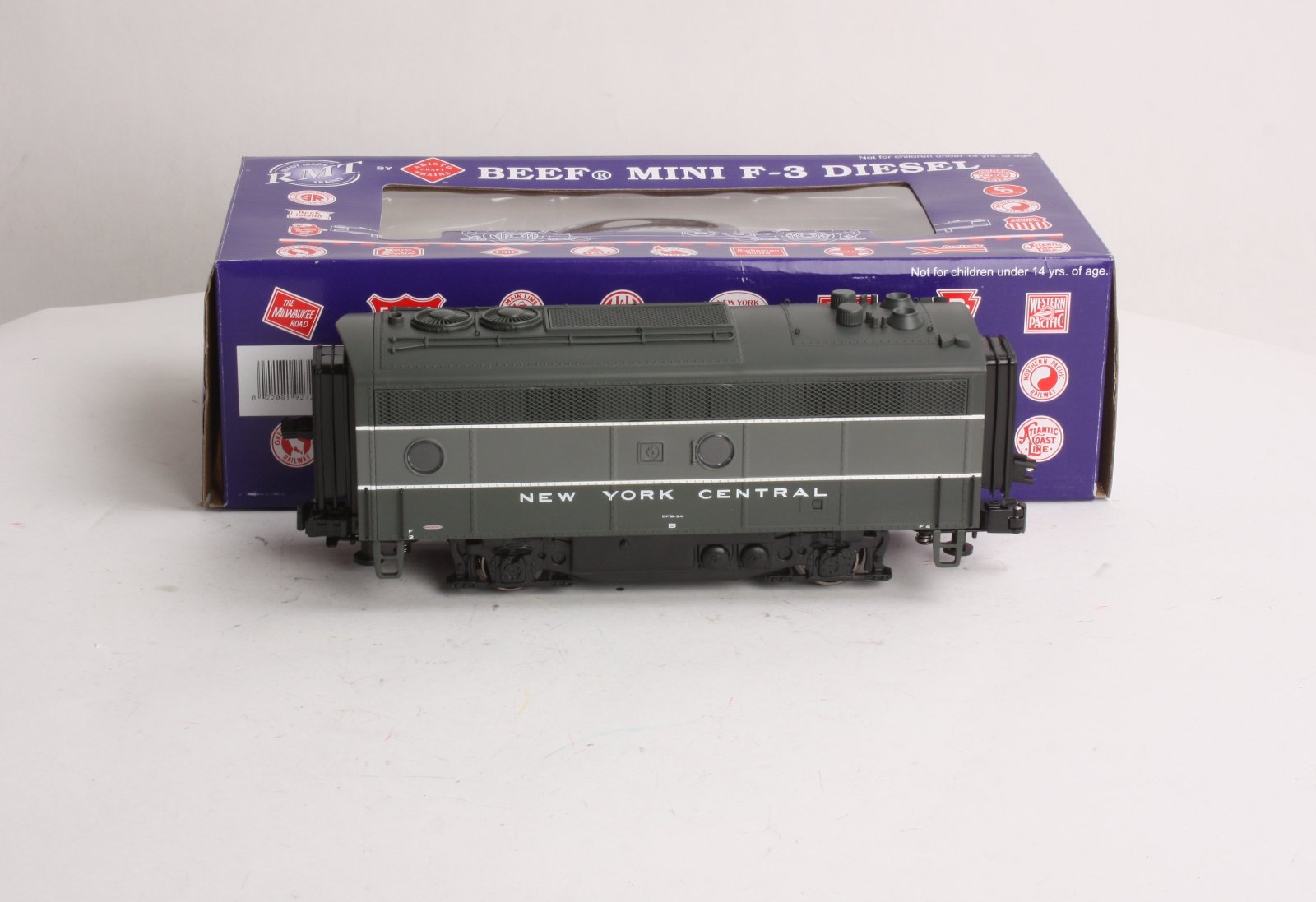 RMT 92721 O NYC BEEF Mini  F-3 B-Unit Powered Diesel Locomotive