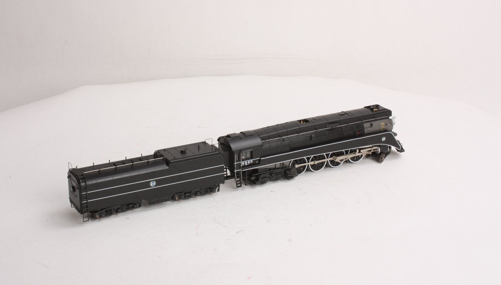 MTH 80-3118-1 HO Scale BNSF GS-4 4-8-4 Steam Locomotive #4449 w/ PS 3.0