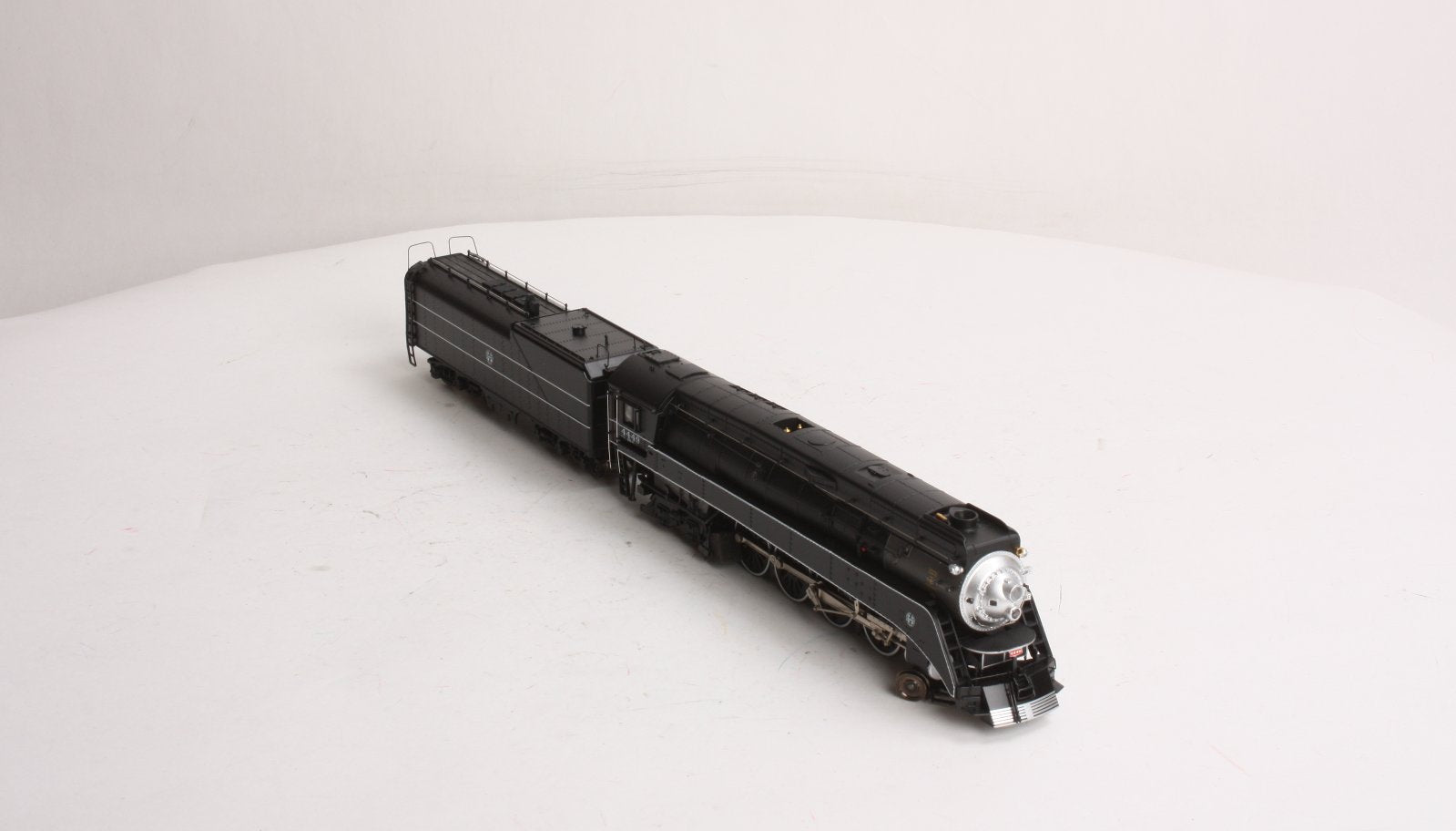 MTH 80-3118-1 HO Scale BNSF GS-4 4-8-4 Steam Locomotive #4449 w