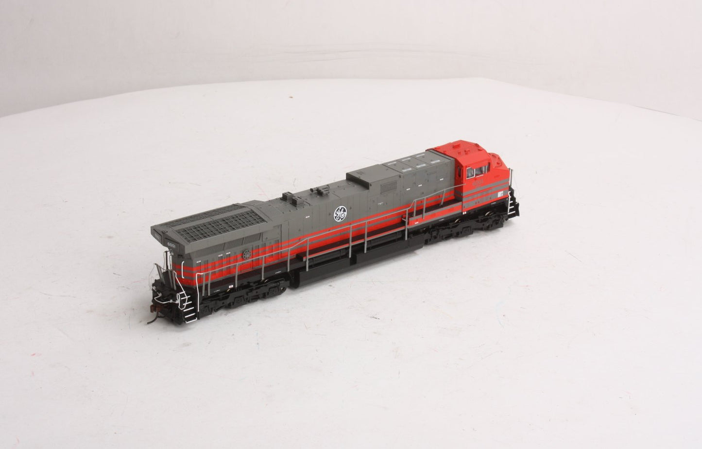 Broadway Limited 2011 HO GE AC6000 GECX Demo Diesel Engine #6001 w/DCC