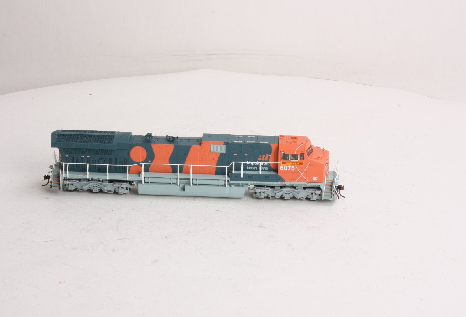 Broadway Limited 2007 HO BHP GE AC6000CW with Sound & DCC - Paragon2 #6075