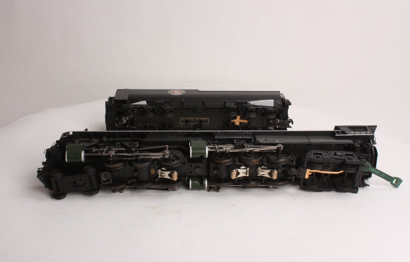 MTH 20-3278-1 O Gauge Great Northern 4-6-6-4 Z-6 Challenger Steam w/PS2  #4001