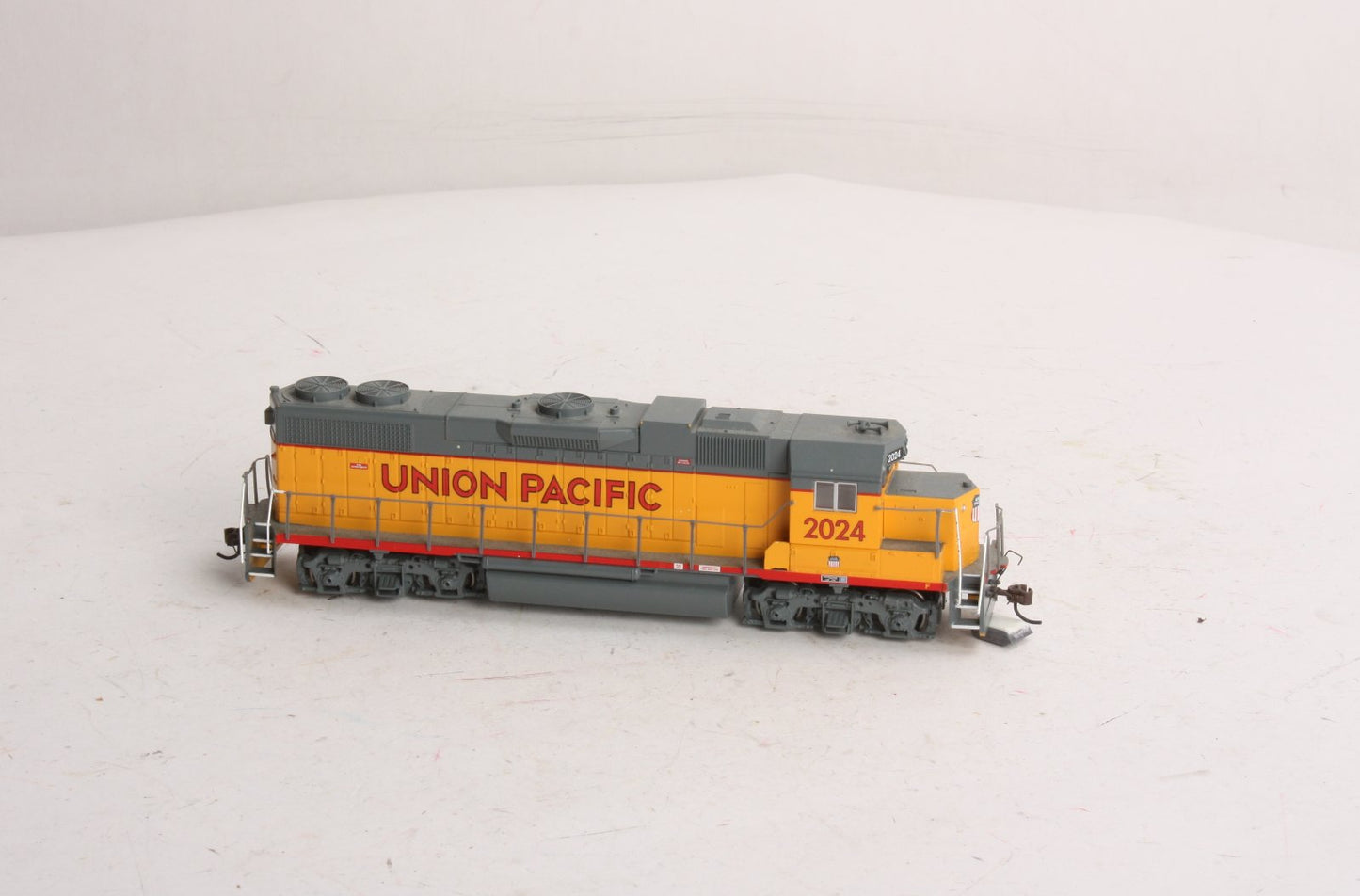 Bachmann 61107 HO Scale Union Pacific GP38-2 Diesel Locomotive #2024 w/DCC