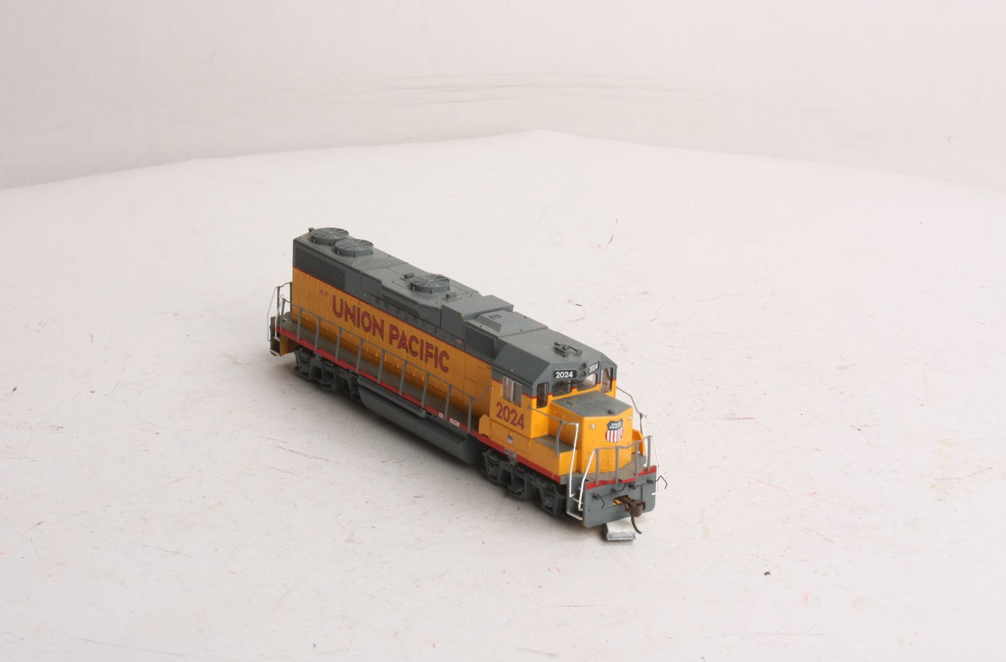 Bachmann 61107 HO Scale Union Pacific GP38-2 Diesel Locomotive #2024 w/DCC