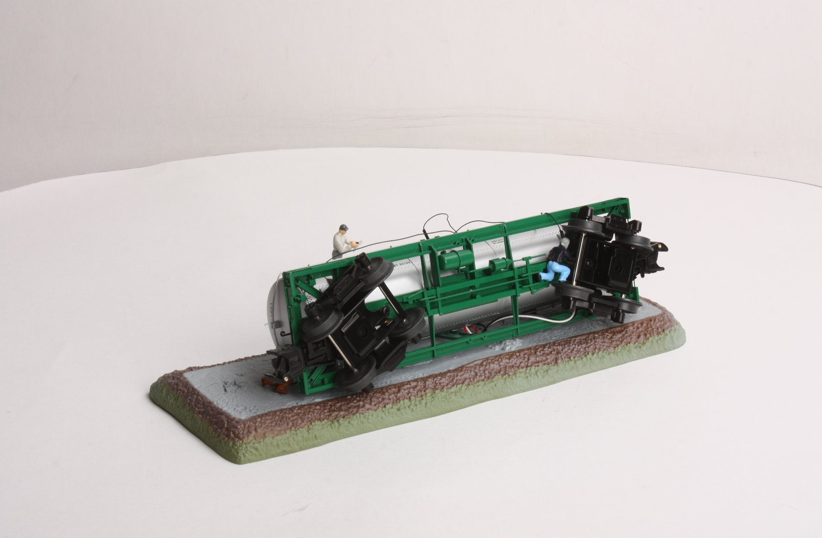 Lionel 6-16891 O Diamond Chemical Corp. Tank Car Accident #16891