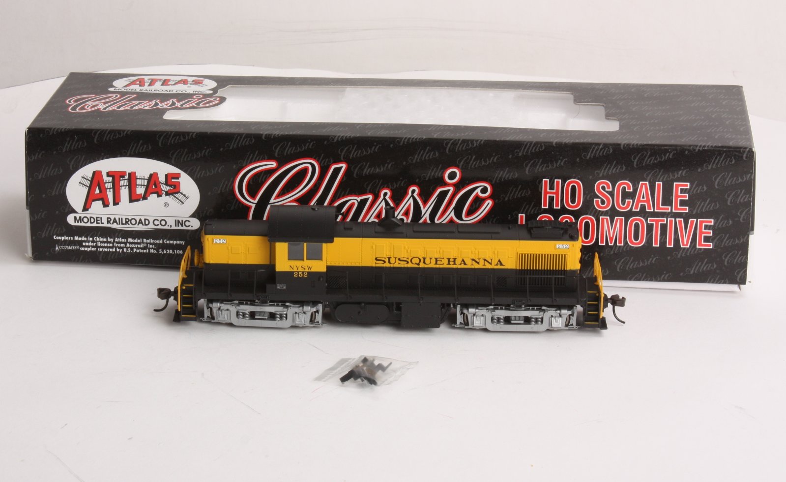 Atlas 8869 HO Scale Susquehanna Alco RS-1 Diesel Locomotive #252
