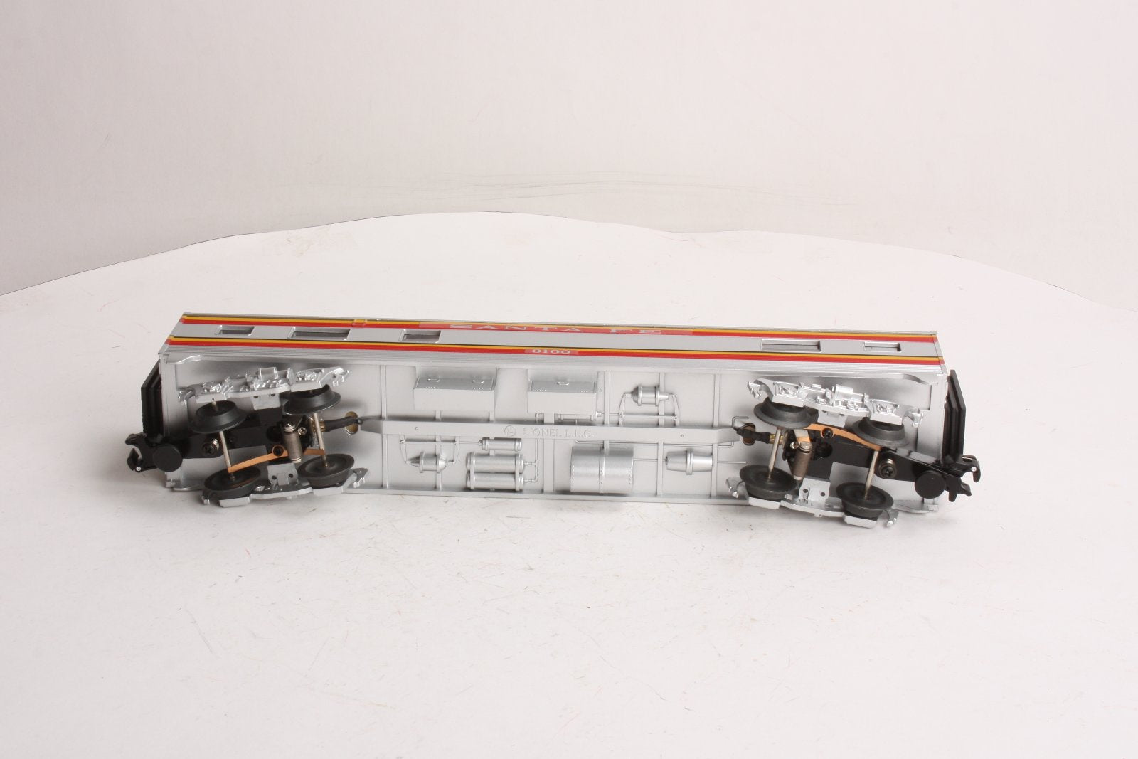 Lionel 6-35257 O Gauge Santa Fe Vista Dome Car #3100