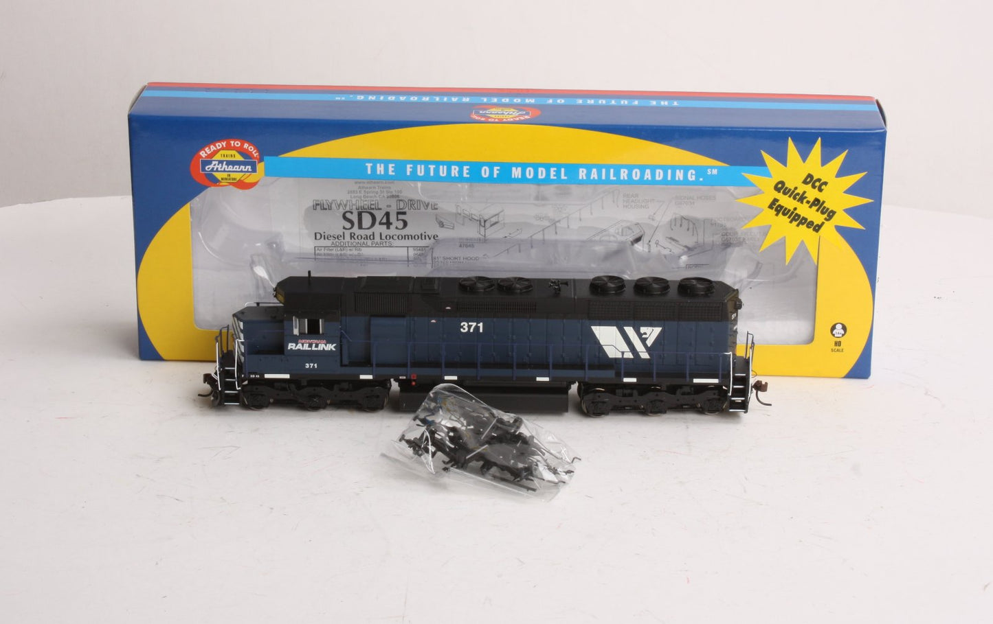 Athearn 98011 HO Scale Montana Rail Link SD-45 Diesel Locomotive #371
