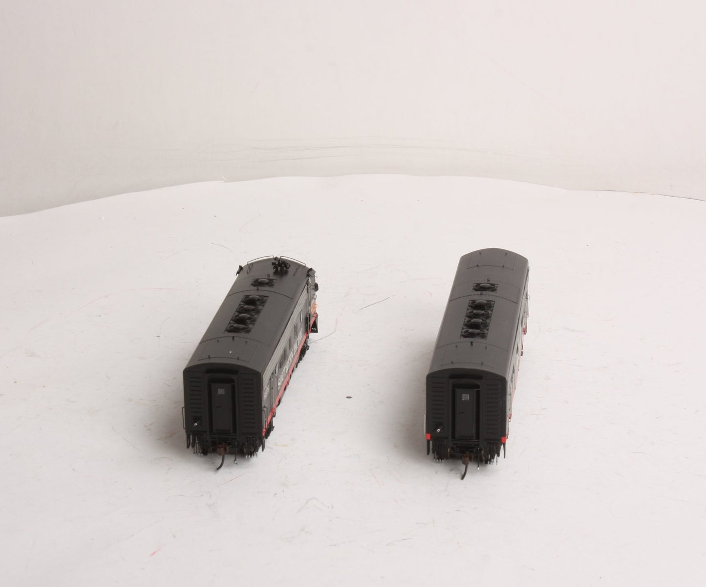 Athearn G22090 HO SP/Black Widow Modernized F7 A/B Diesel Locomotive #6375,#8080