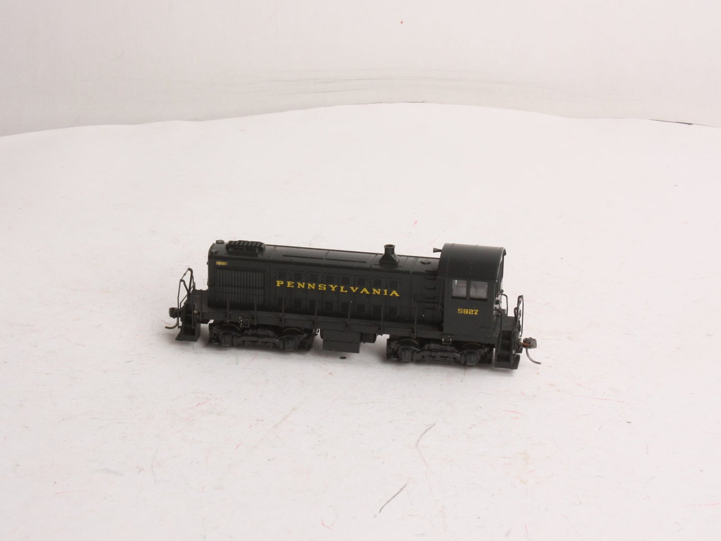 Atlas 8073 HO Scale Pennsylvania Alco S2 Diesel Locomotive #5927