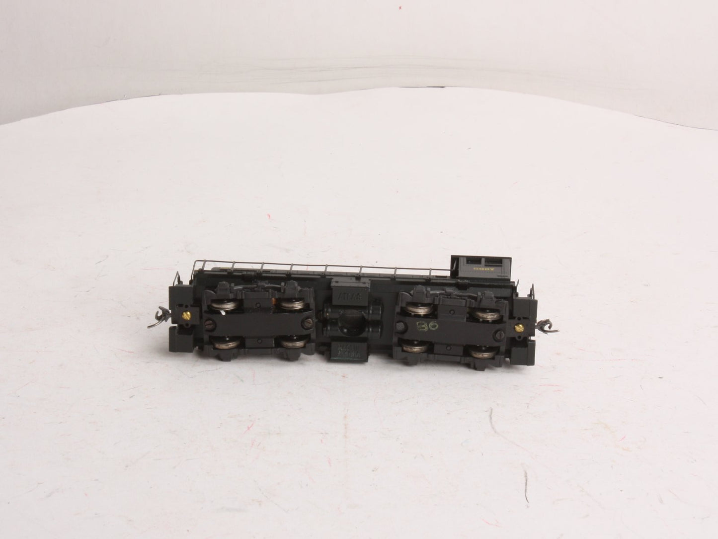 Atlas 8073 HO Scale Pennsylvania Alco S2 Diesel Locomotive #5927
