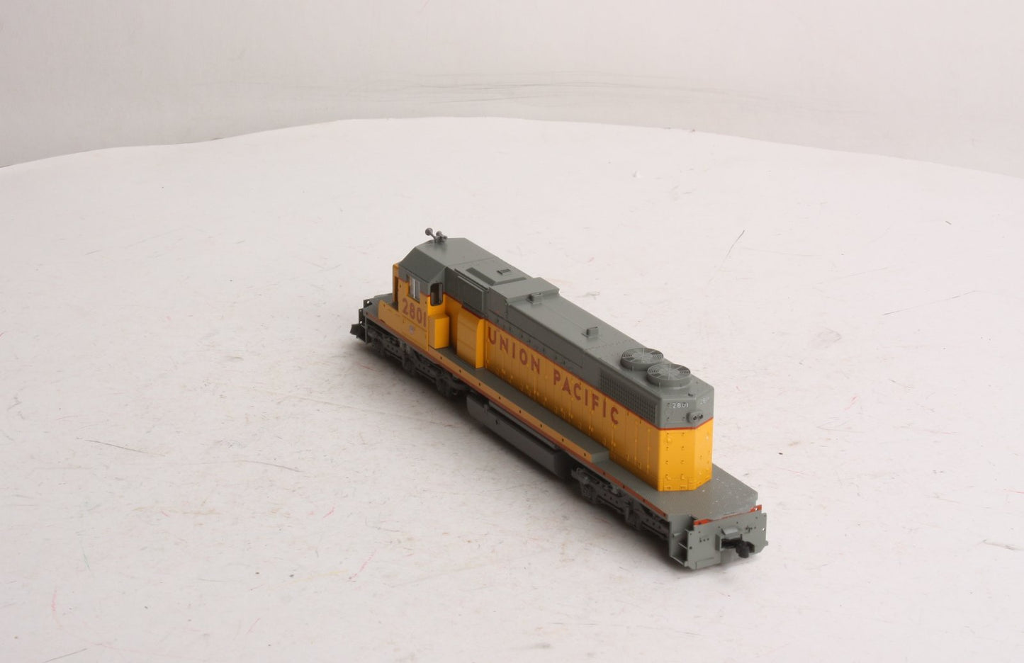 Kato 37-6501 HO Union Pacific EMD SD38-2 Diesel Locomotive #2801