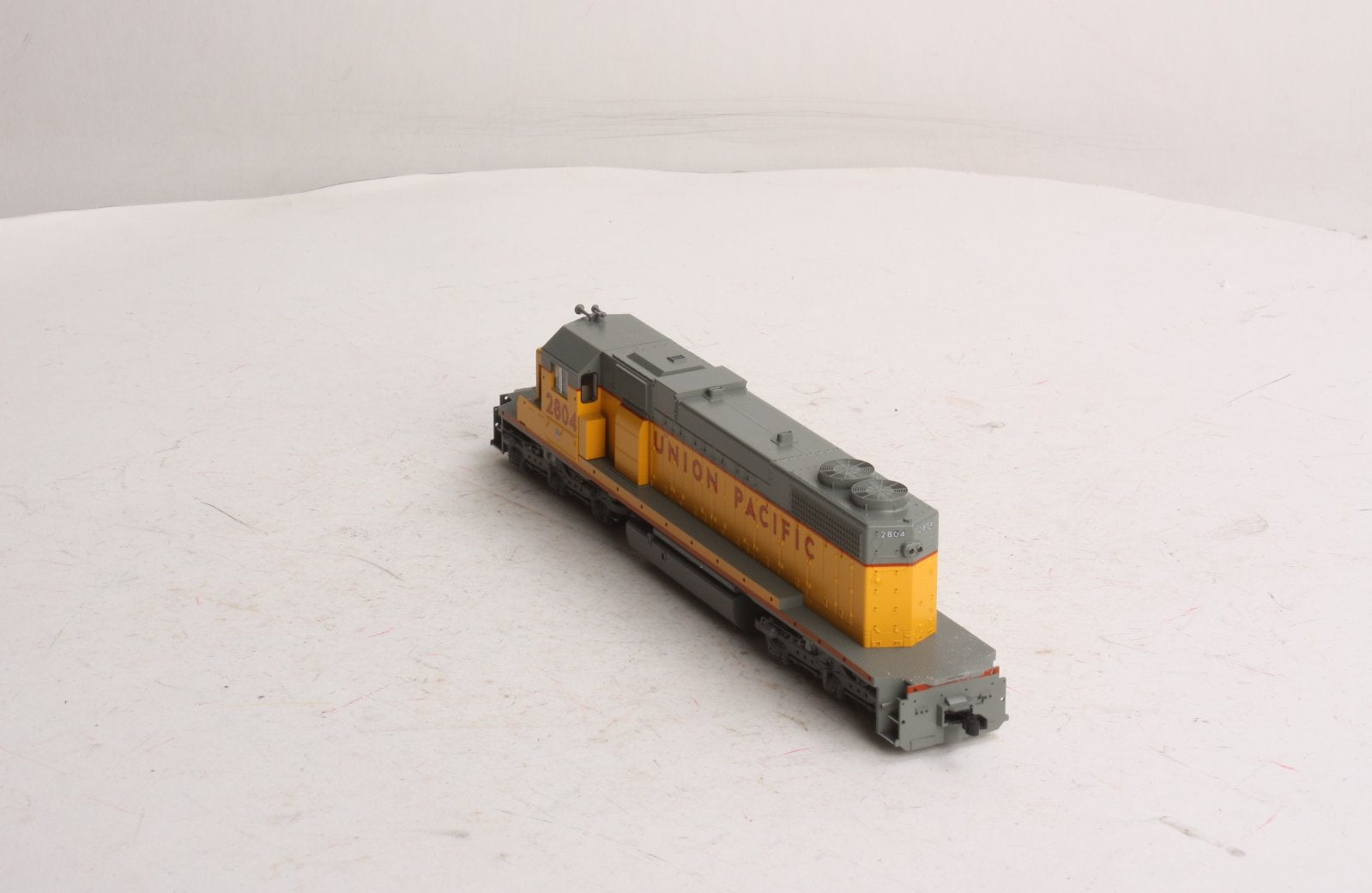 Kato 37-6502 HO Union Pacific SD38-2 Diesel Locomotive #2804