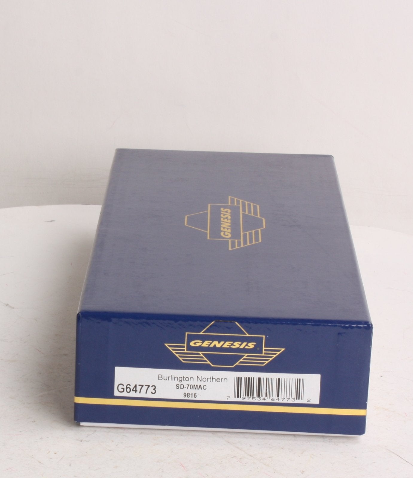 Athearn G64773 HO Burlington Nortyhern SD-70MAC Diesel #9816