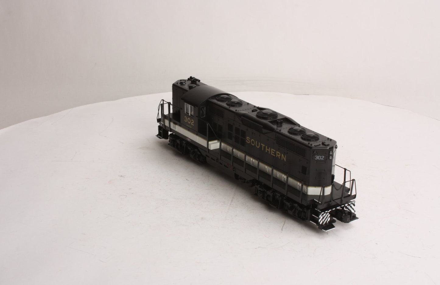 MTH 30-2979-3 Southern GP-9 Non-Powered Diesel Engine #302