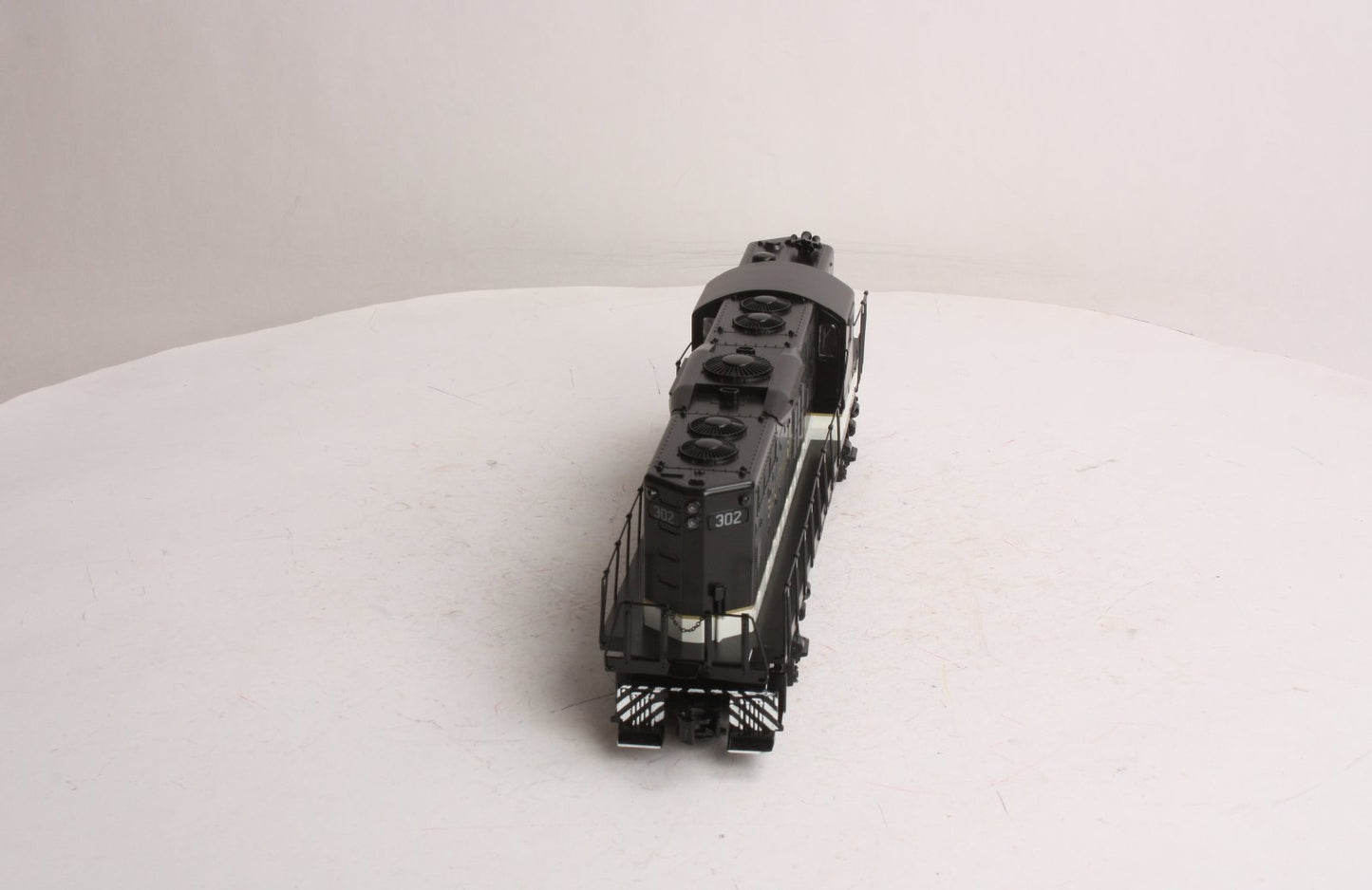 MTH 30-2979-3 Southern GP-9 Non-Powered Diesel Engine #302