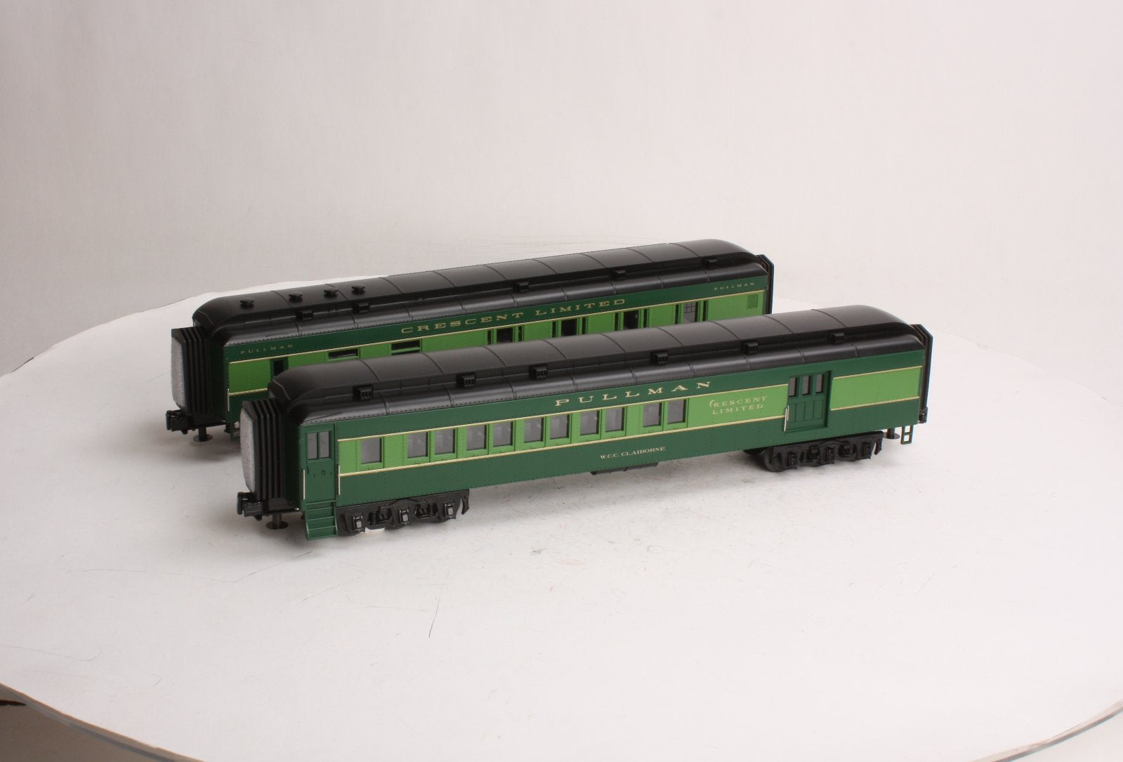MTH 30-69101 O Southern 60' Madison Combine/Diner Passenger Set (Set of 2)
