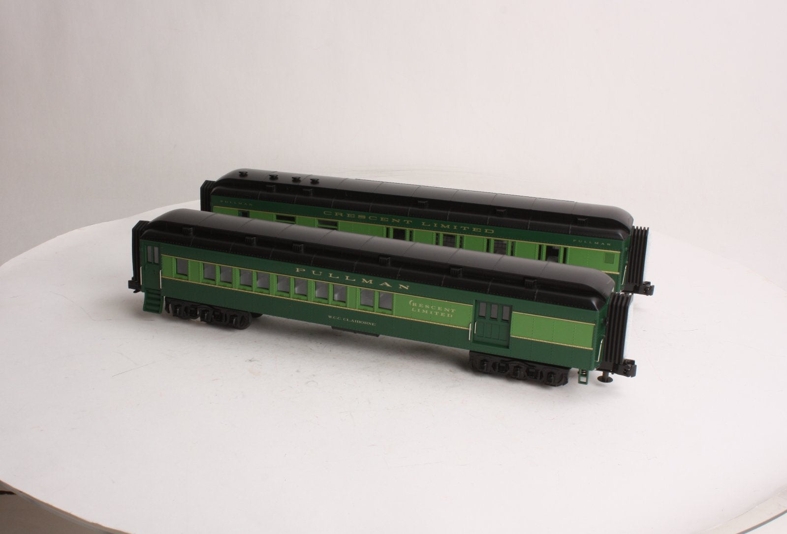 MTH 30-69101 O Southern 60' Madison Combine/Diner Passenger Set (Set of 2)