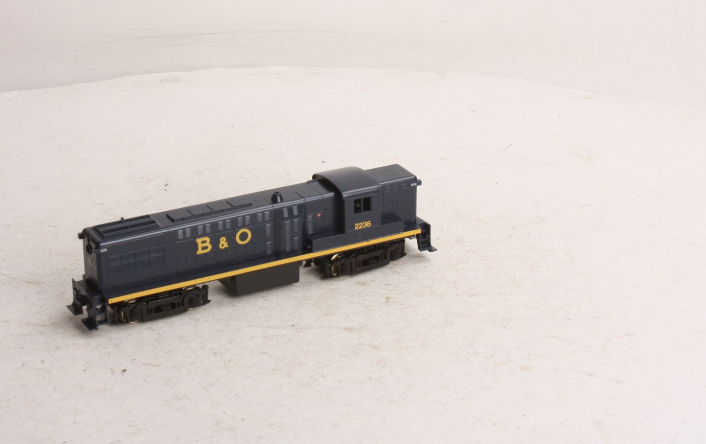 Stewart 4208 HO Baltimore & Ohio Baldwin AS-16 Powered Diesel Locomotive #2236