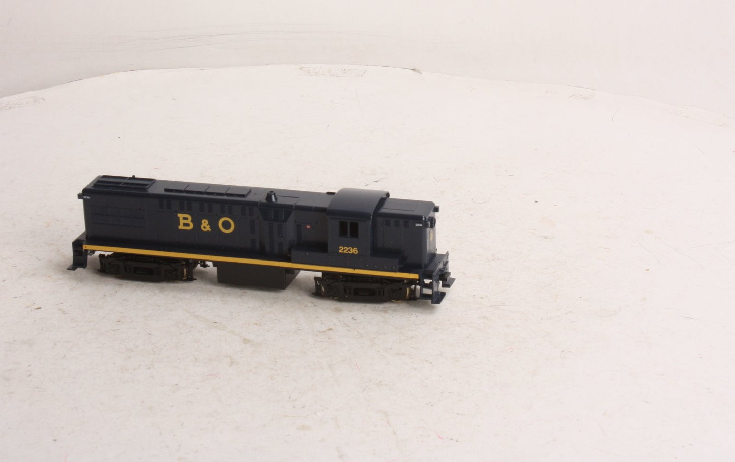 Stewart 4208 HO Baltimore & Ohio Baldwin AS-16 Powered Diesel Locomotive #2236