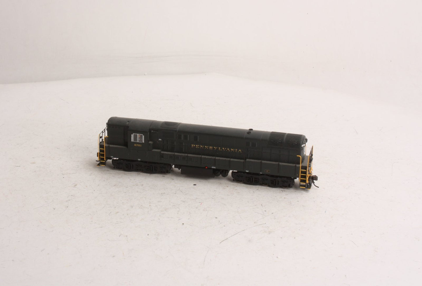 Atlas 7747 HO Scale Pennsylvania TrainMaster w/Sound #8701