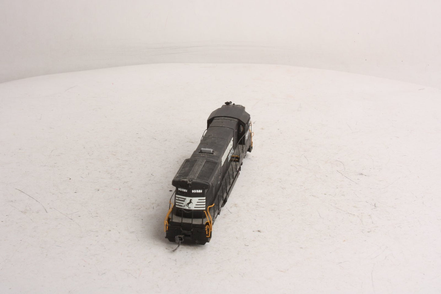 Atlas 8193 HO Norfolk Southern B23-7 Diesel Locomotive w/Sound #3977 -DC & DCC