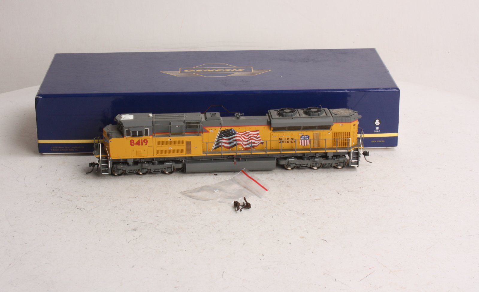 Athearn G68623 HO EMD SD70ACe Diesel Locomotive #8419 w/DCC & Sound