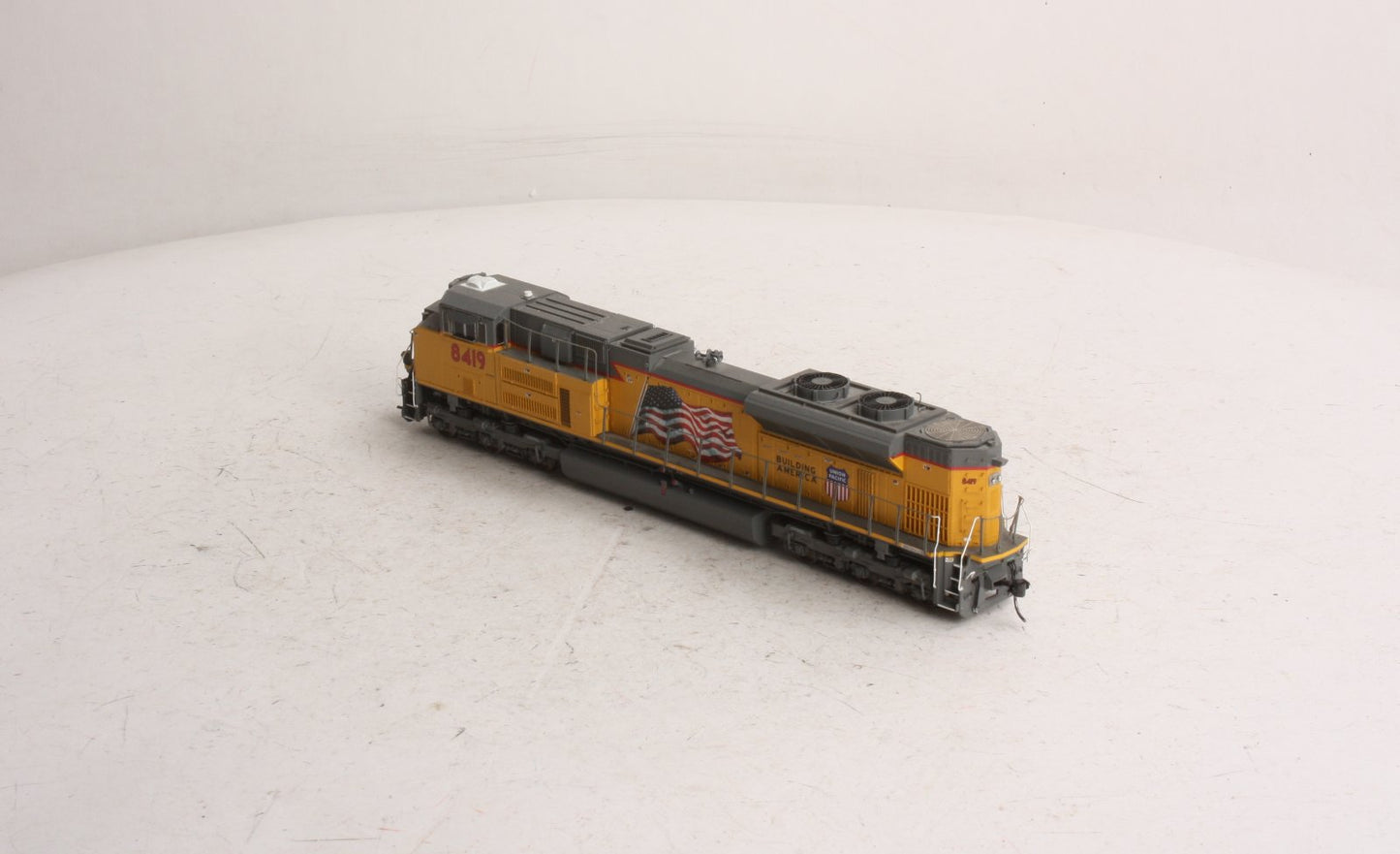 Athearn G68623 HO EMD SD70ACe Diesel Locomotive #8419 w/DCC & Sound