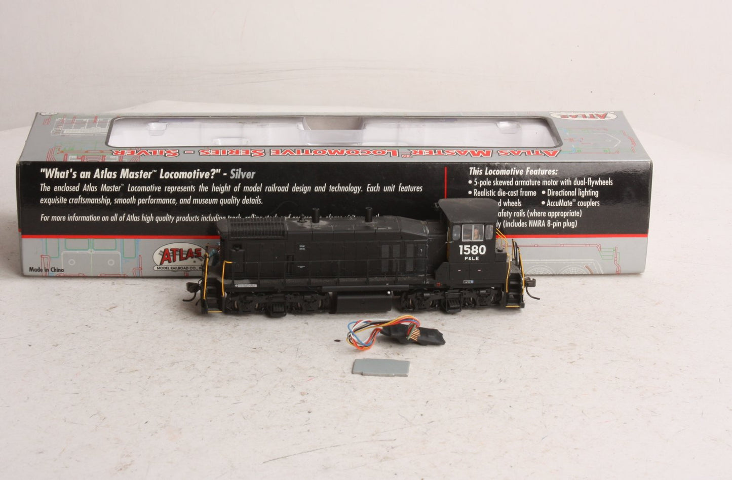 Atlas 9991 Pittsburgh & Lake Erie MP15DC w/DCC #1580