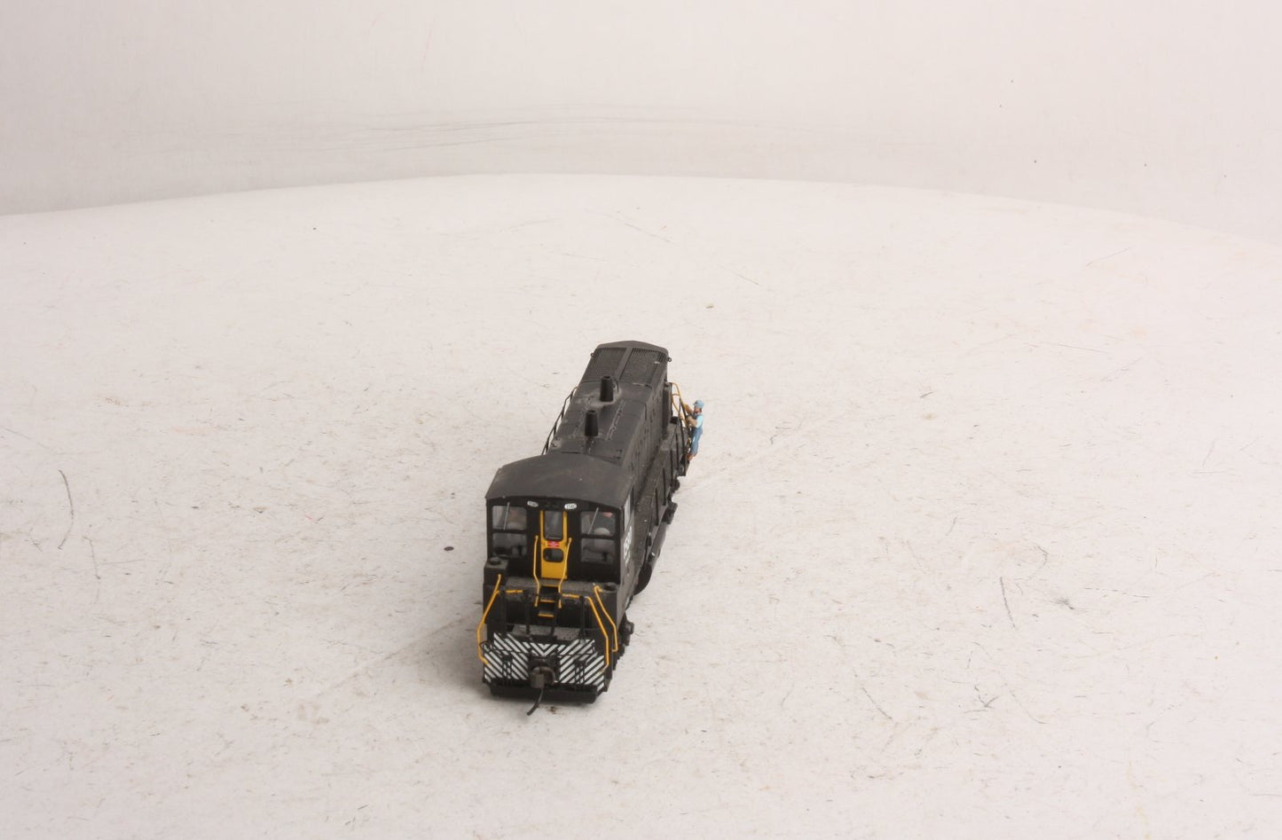 Atlas 9991 Pittsburgh & Lake Erie MP15DC w/DCC #1580