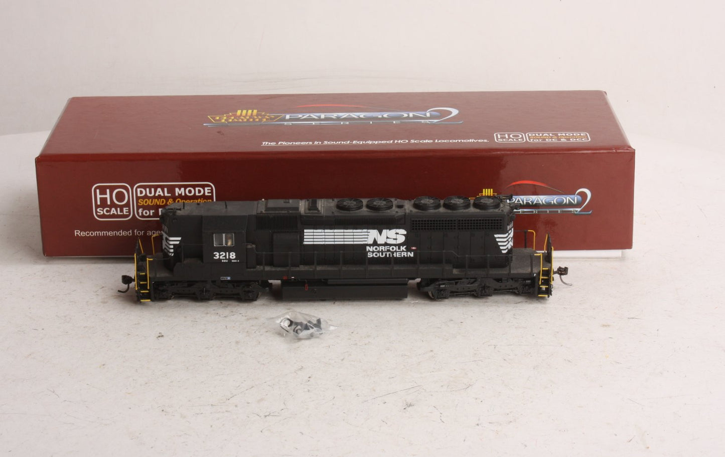 Broadway Limited 1244 HO Norfolk Southern Diesel EMD SD40-2 High Hood #3218