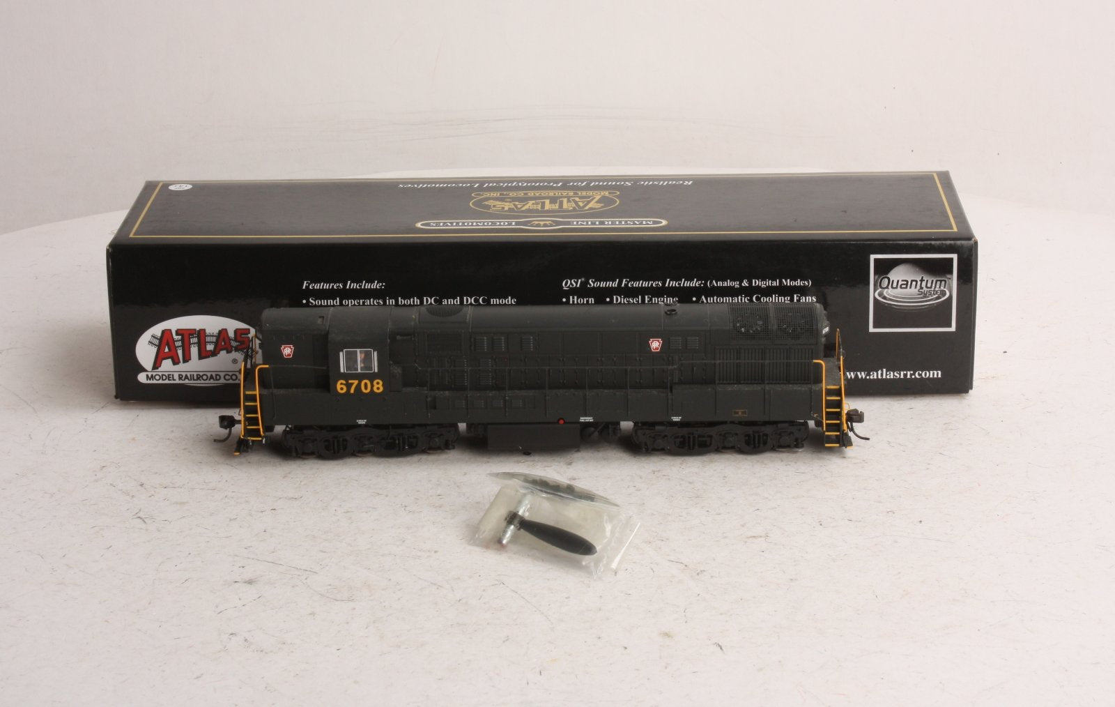 Atlas 7777 HO Pennsylvania Ph2 Diesel Locomotive w/DCC & Sound #6708