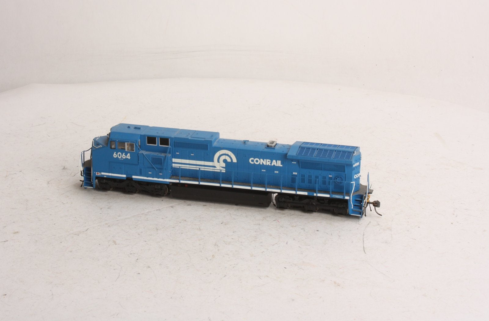 Atlas 10000778 HO Dash 8-40CW w/DCC & Sound, CR #6064