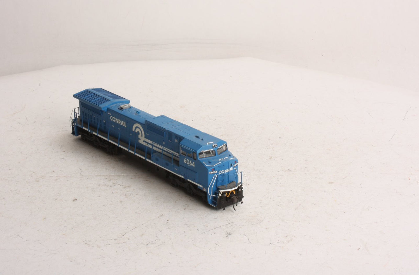 Atlas 10000778 HO Dash 8-40CW w/DCC & Sound, CR #6064