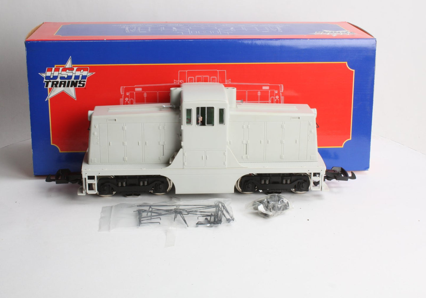 USA Trains R22150 G Undecorated 44-Ton Diesel Locomotive