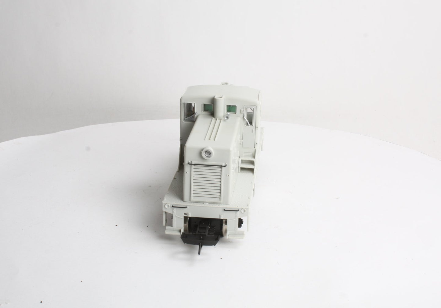 USA Trains R22150 G Undecorated 44-Ton Diesel Locomotive