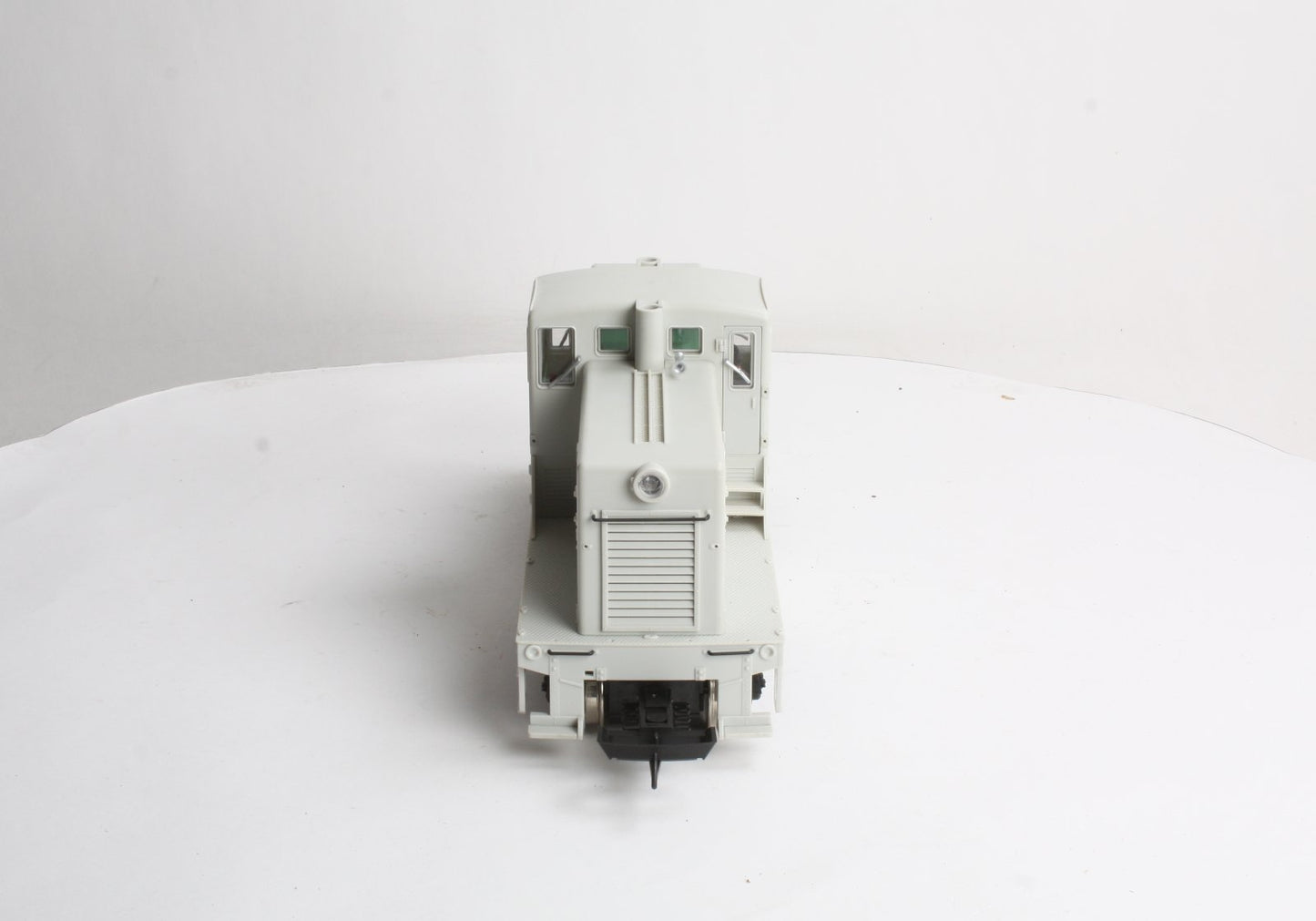 USA Trains R22150 G Undecorated 44-Ton Diesel Locomotive