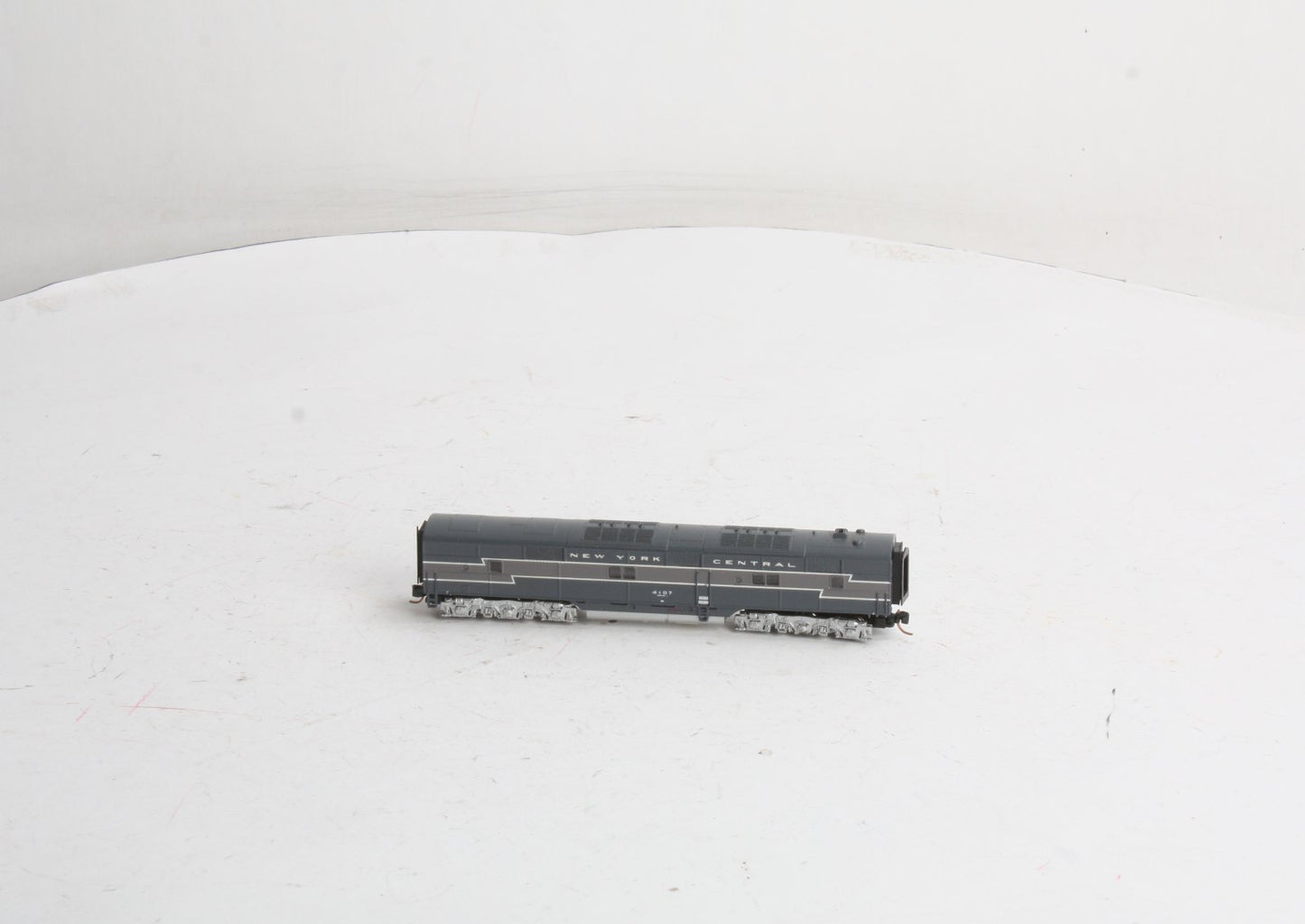 Precision Craft Models 648 NYC Powered E-7 B-unit Diesel w/Loksound