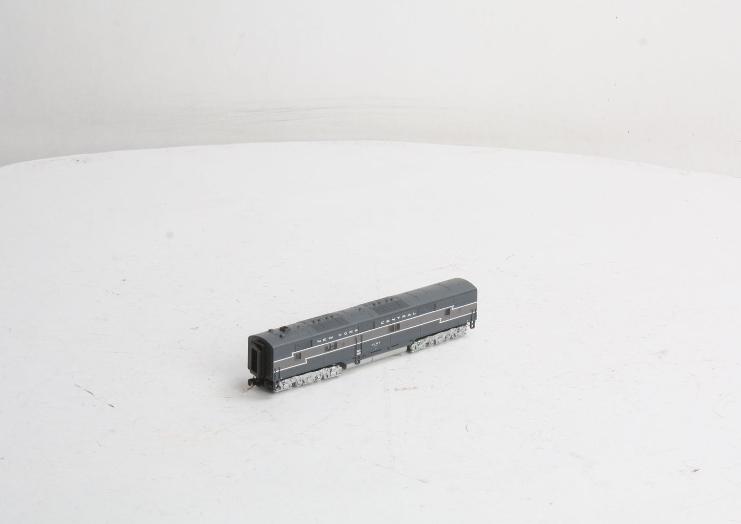 Precision Craft Models 648 NYC Powered E-7 B-unit Diesel w/Loksound