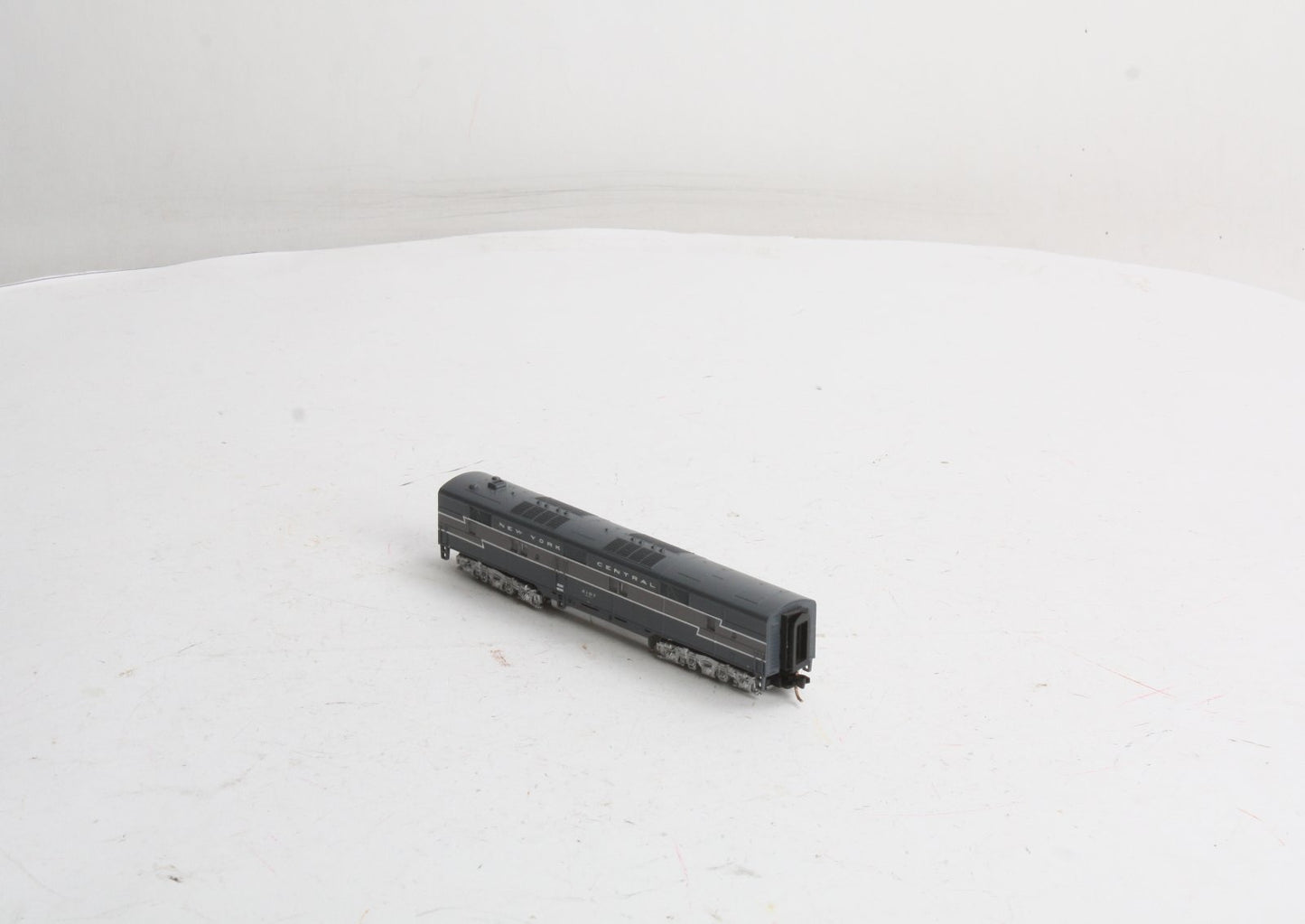 Precision Craft Models 648 NYC Powered E-7 B-unit Diesel w/Loksound