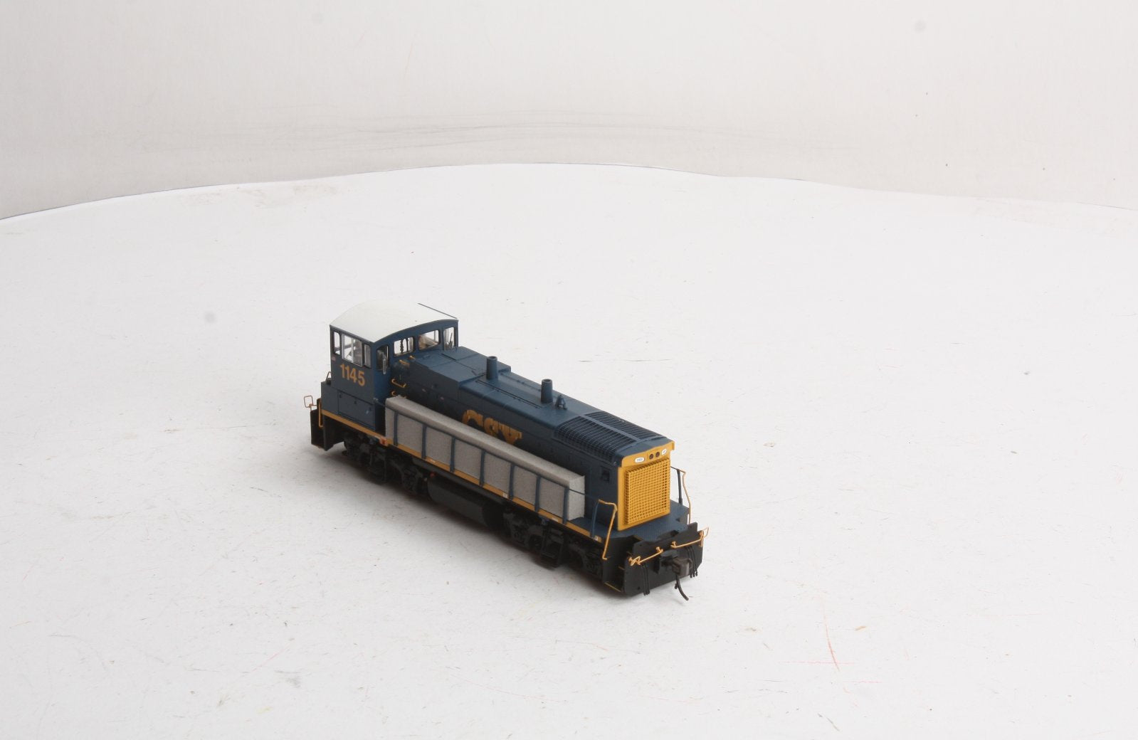 Atlas 9966 CSX MP15DC #1145 w/DCC