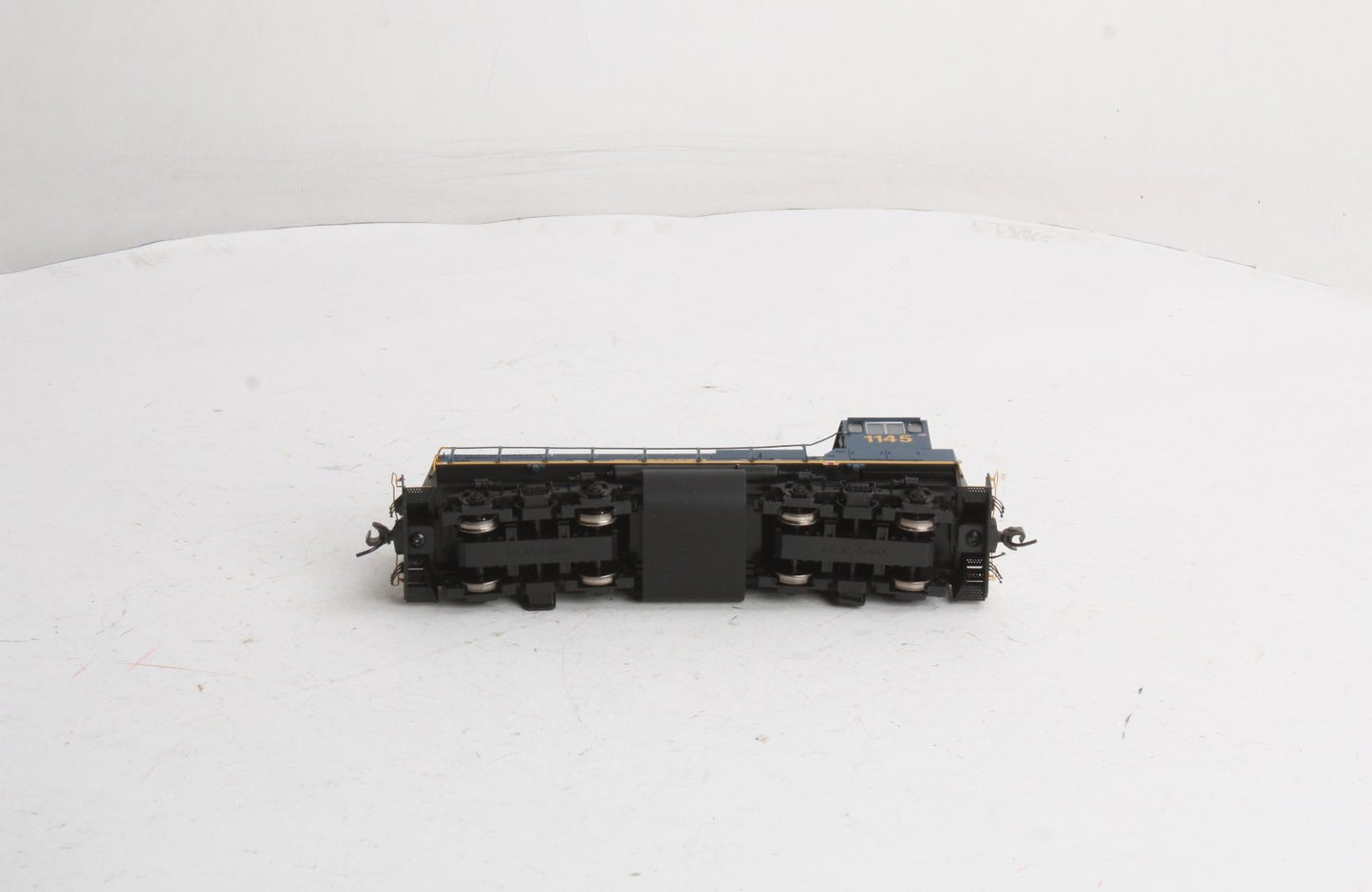 Atlas 9966 CSX MP15DC #1145 w/DCC