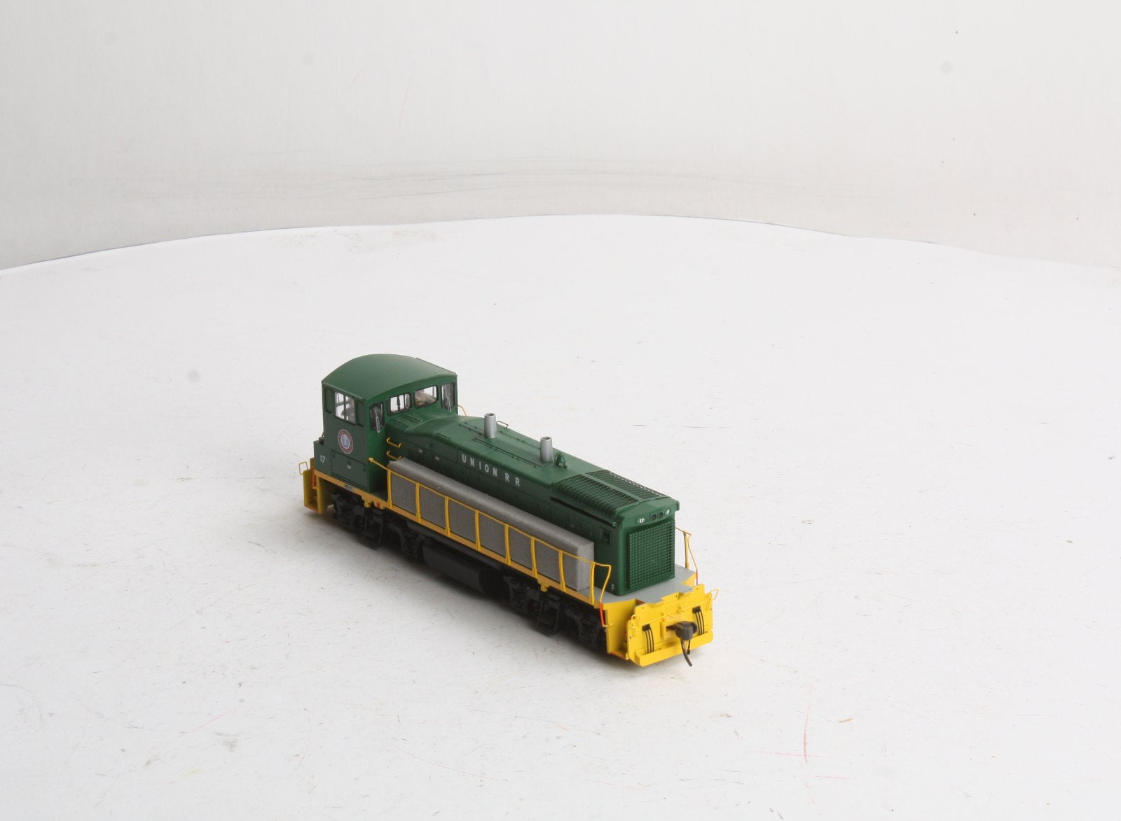 Atlas 9995 Union Railroad MP15DC Switcher Locomotive w/DCC #17